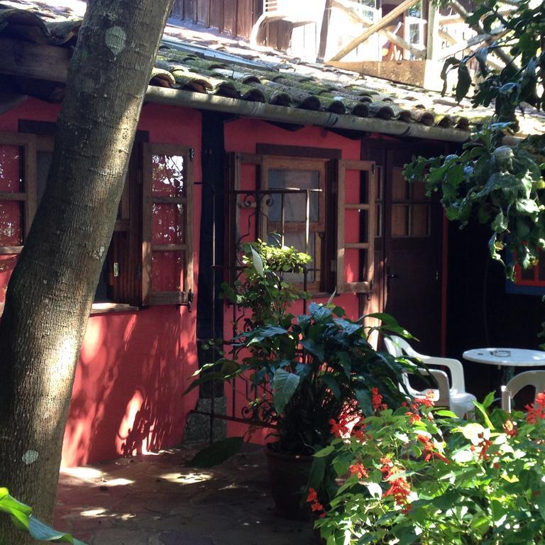 Regina Guest House Прайя-ду-Роза Номер фото
